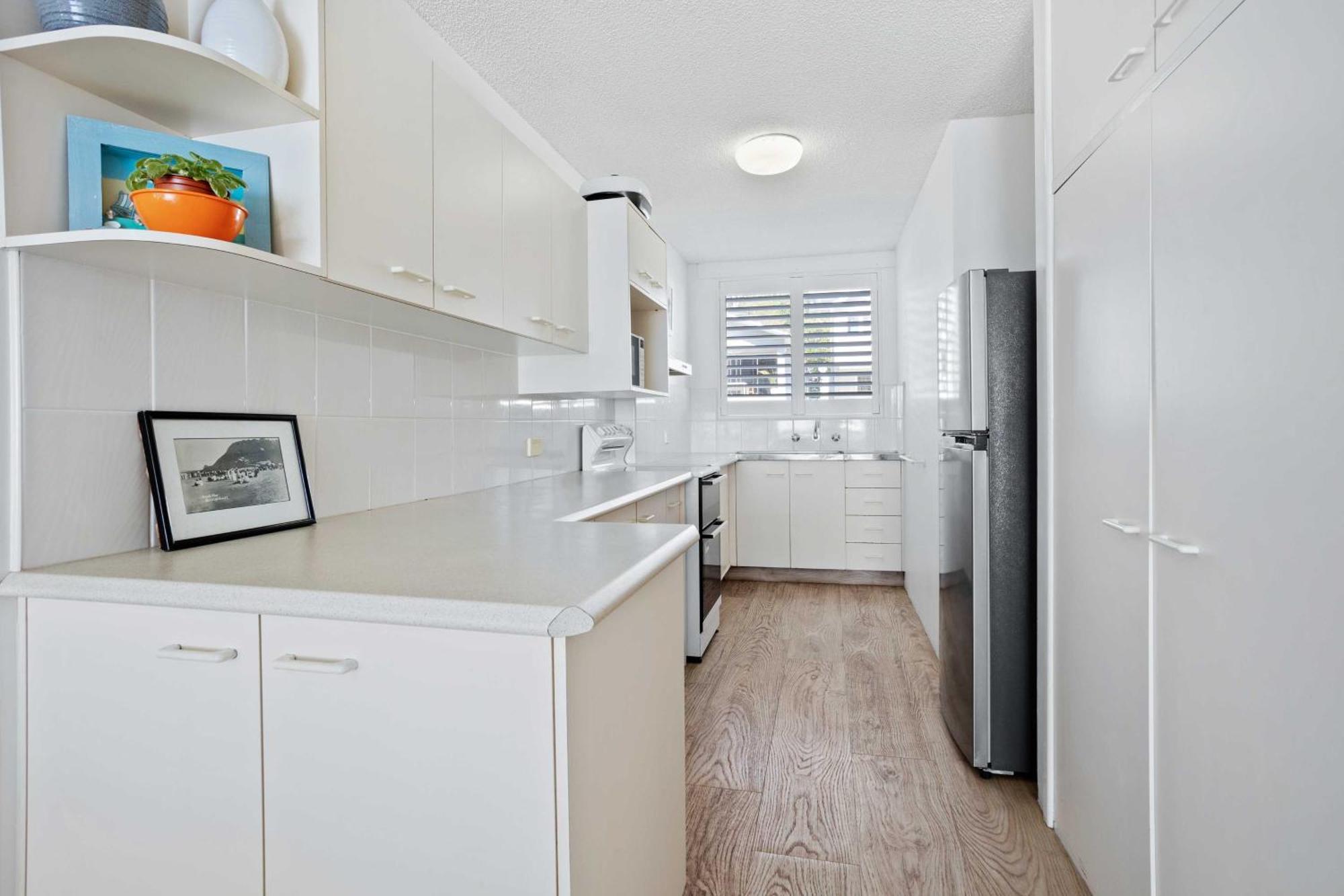 Апартаменты Goodwin Towers - Hosted By Burleigh Letting Голд-Кост Экстерьер фото